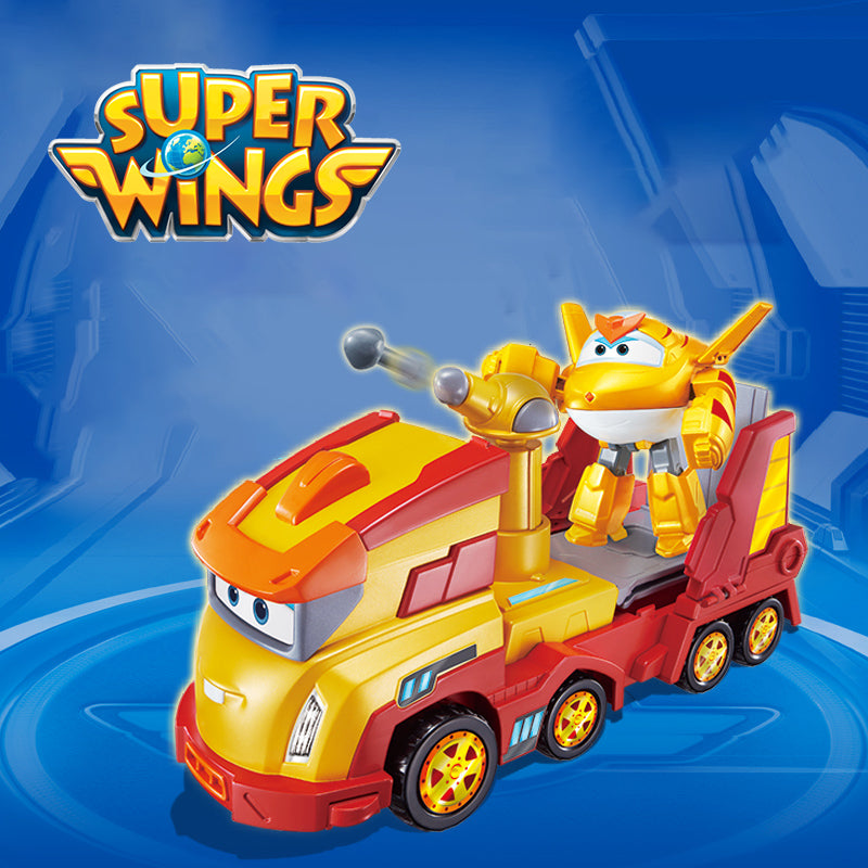 Super Wings Season 6 Golden Wheels Transforming Vehicle, Mini GOLDEN BOY Included